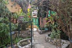 Herbal- and flowergarden in Panajachel