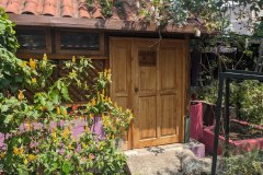 Entrance massage room